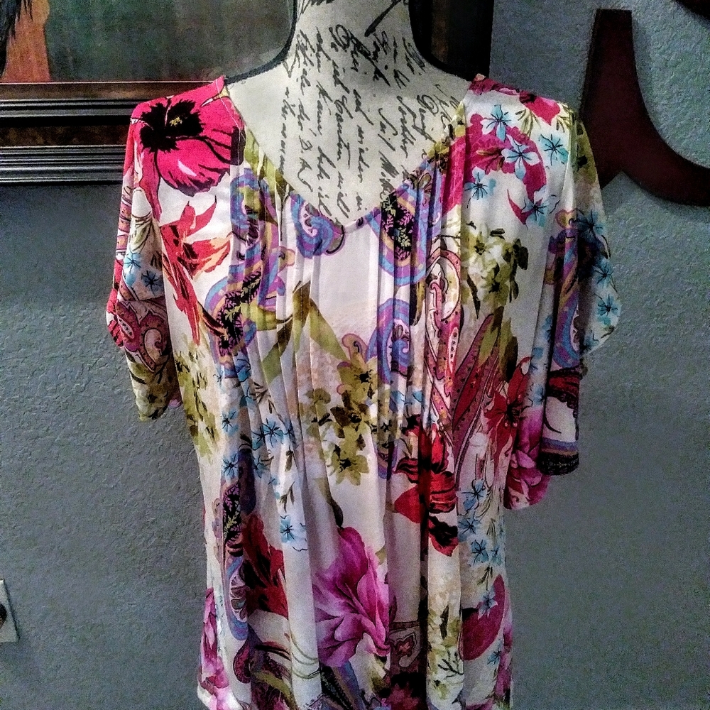 Peter nygard blouse